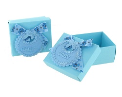 Art.nr: 410335A - BABY BLAUWE GESCHENK DOOS (12st.)