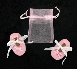 Art.nr: 410341B - BABY SCHOENTJES MET GESCHENKZAKJE - ROZE (12paar.)