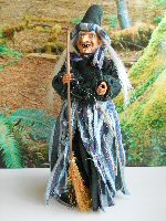Art.nr: 50391 - GROTE HEKS VAN 79 CM