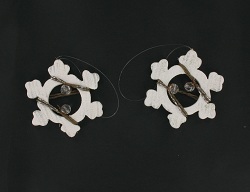 Item.nr: 552459 - 2 HOUTEN SNEEUWVLOK HANGERS (12st.)