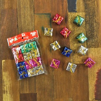 DECORATIE KERST KADO'S (12verp.)