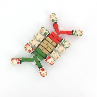 12 KERSTMAN WASKNIJPERS (12st.)