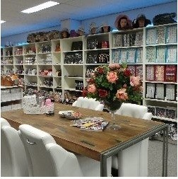 ONZE OPENINGS TIJDEN