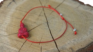ARMBAND ROOD BUDDHA (1st)