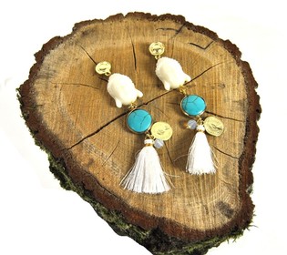 OORBELLEN TURQUOISE / CREME BUDDHA (1st)