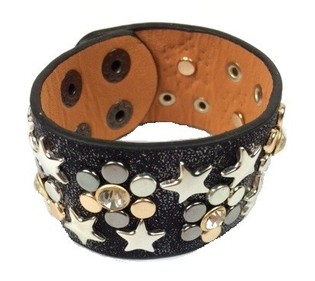 LUXE BREDE ARMBAND ZWART STUDS (1st)