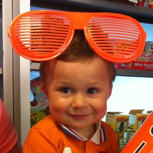 MEGA ORANJE SHUTTER SHADES BRIL (8st.)