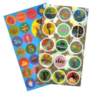 2 BEWEGENDE GROTE SINT & PIET STICKERVELLEN (11 st.)