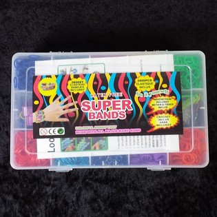 2.600 SUPER BANDS / LOOM BANDJES IN GROTE BOX (6st.)