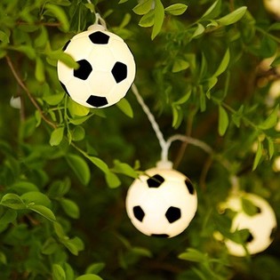 Verlichtingsnoer ZWART/WIT Voetbal voorzien van 10 lampen (9st.)