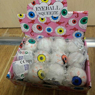 Squeeze Eyeball Knijpballen in Display (12 stuks)