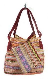 B-FAIR TAS BROCANTE KLEIN ROOD (1st)